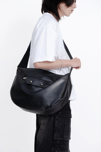 " SIMON " 卡美洛 超纖合成皮 皮革 斜跨包