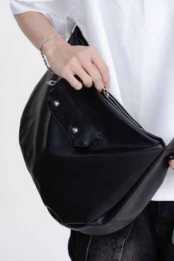 " SIMON " 卡美洛 超纖合成皮 皮革 斜跨包