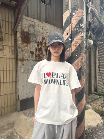 "MADE 𝗚𝘂𝗯𝗮𝗻 " 字母 印花 標語  BOXY 寬短 上衣