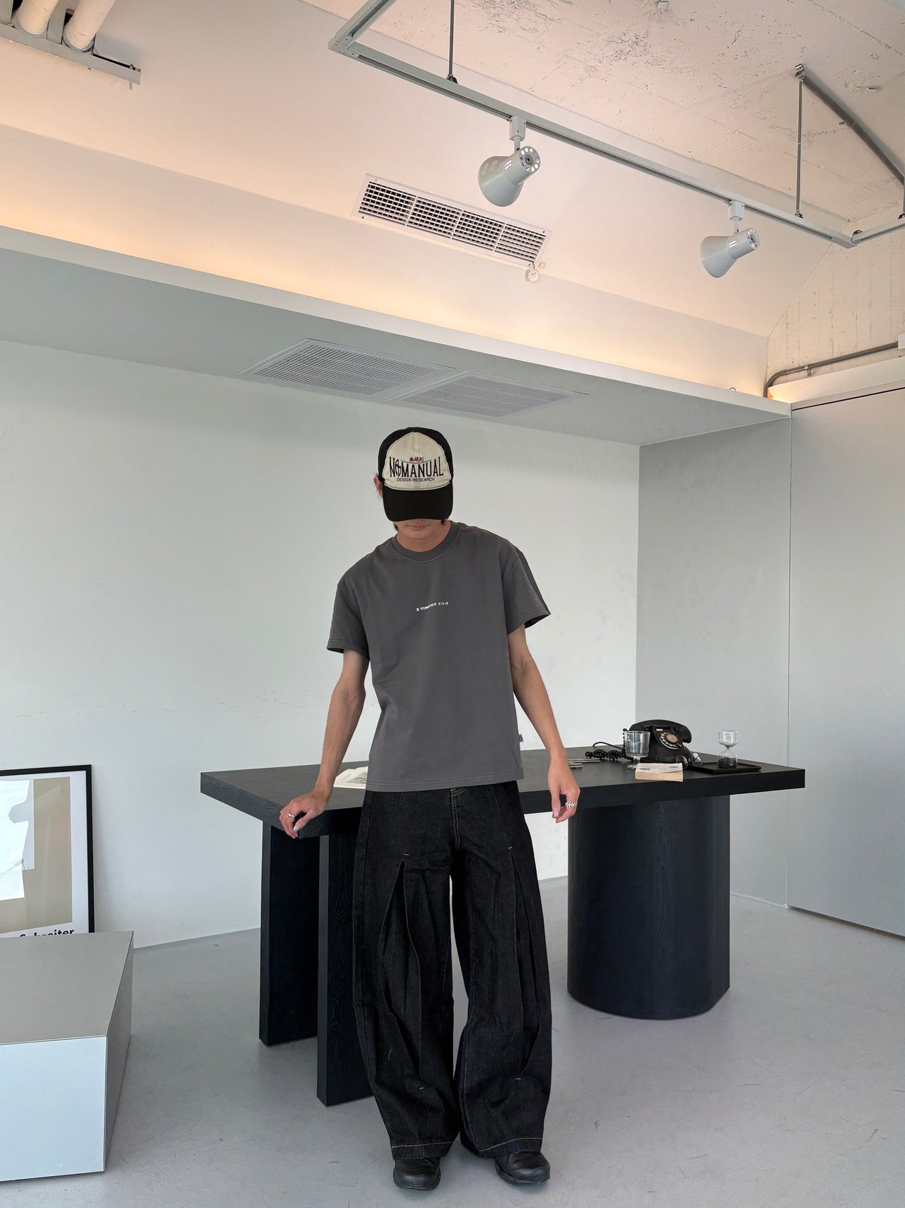 "MADE 𝗚𝘂𝗯𝗮𝗻 " 惡魔 提摩 BOXY 寬短 美式 街頭 上衣