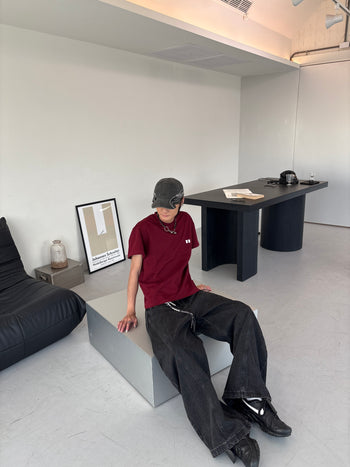 “MADE 𝗚𝘂𝗯𝗮𝗻 " BOXY 寬短 刺繡 美式 素色 上衣