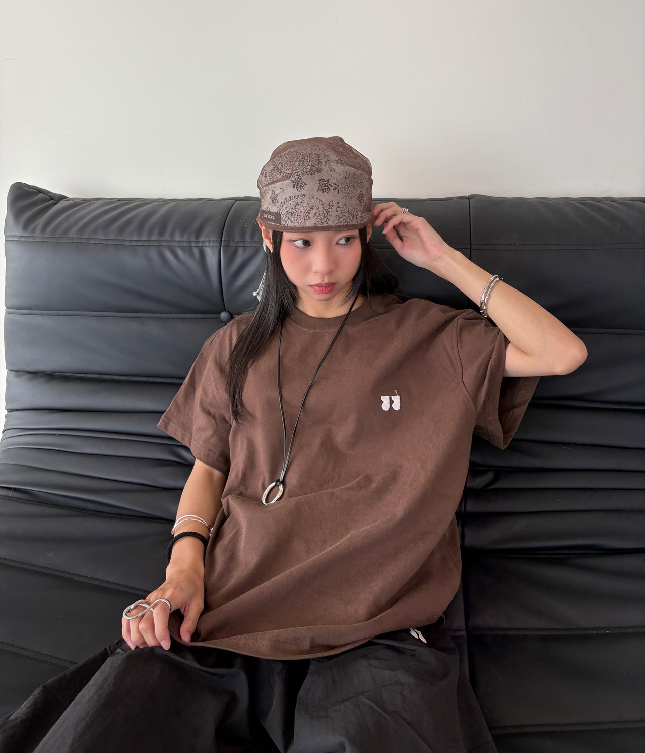 “MADE 𝗚𝘂𝗯𝗮𝗻 " BOXY 寬短 刺繡 美式 素色 上衣