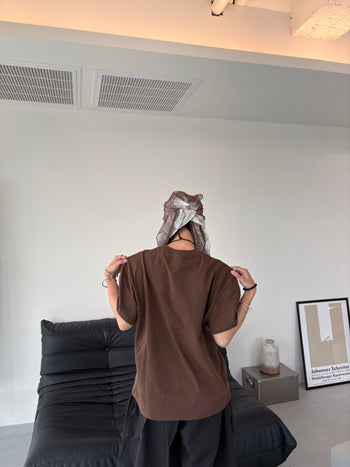 “MADE 𝗚𝘂𝗯𝗮𝗻 " BOXY 寬短 刺繡 美式 素色 上衣