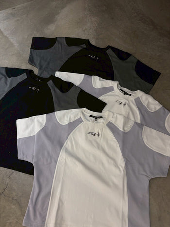 E’TREALOUEST 25SS Layered Mesh Boxy 拼接 網眼 黑色短袖