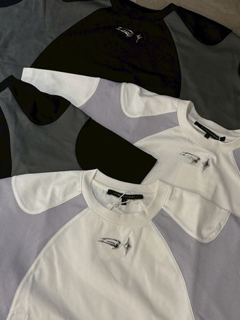 E’TREALOUEST 25SS Layered Mesh Boxy 拼接 網眼 黑色短袖