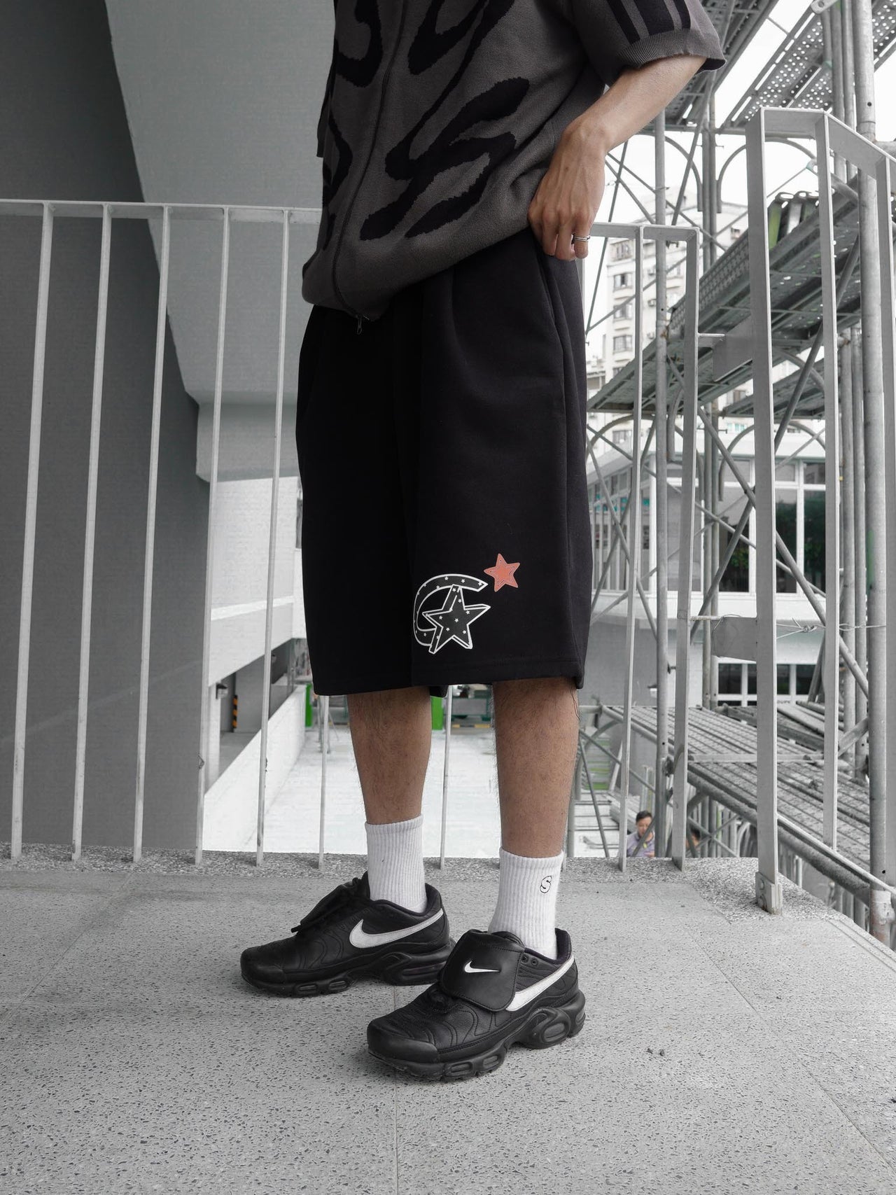 “MADE 𝗚𝘂𝗯𝗮𝗻 " 寬鬆 鬆緊 百慕達 日常 星星 棉褲 短褲