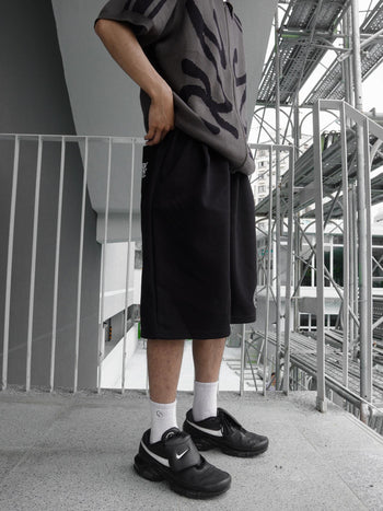 “MADE 𝗚𝘂𝗯𝗮𝗻 " 寬鬆 鬆緊 百慕達 日常 星星 棉褲 短褲