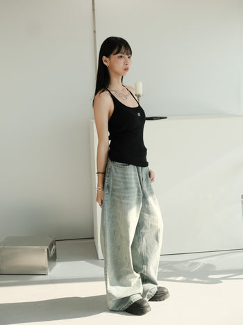 “MADE 𝗚𝘂𝗯𝗮𝗻 " 原創 自帶胸墊 吊帶 休閒 街舞 瑜伽 背心