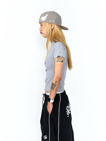 “MADE 𝗚𝘂𝗯𝗮𝗻 " 街舞 星星 正肩 短板 半高領 彈性 短袖