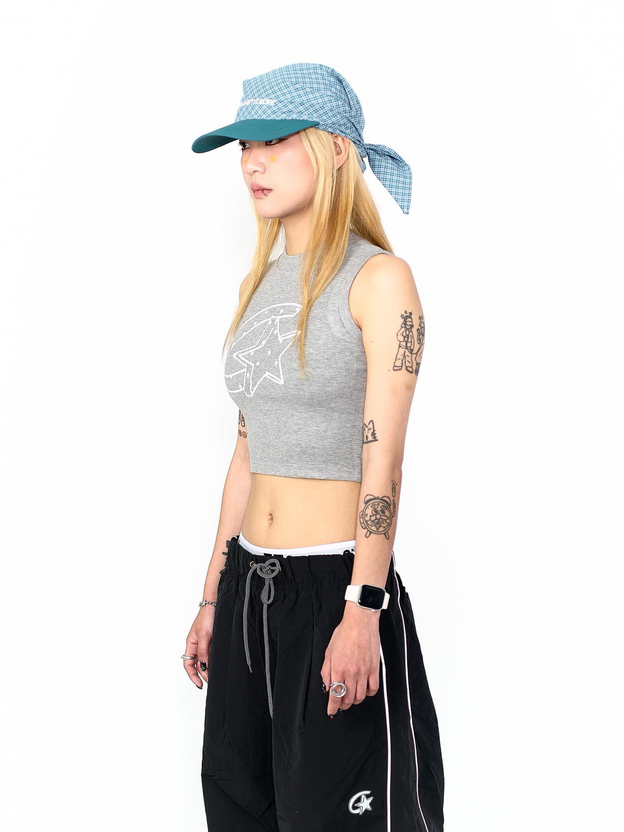 “MADE 𝗚𝘂𝗯𝗮𝗻 " 街舞 星星 短板 高領 無袖 背心