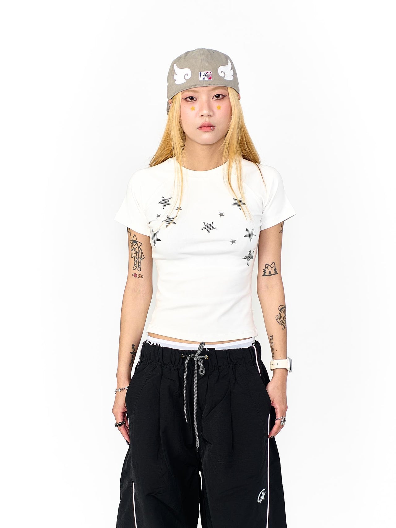 “MADE 𝗚𝘂𝗯𝗮𝗻 " 滿天星 星星 街舞 正肩 短板 彈性 短袖