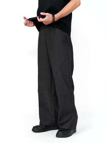 “MADE 𝗚𝘂𝗯𝗮𝗻 " 定番 灰色  寬鬆 直筒 設計 硬挺 高腰 西裝褲