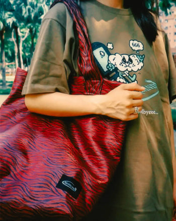 《NeverLand 》Hard to say Tee