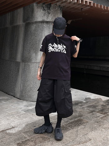 “MADE 𝗚𝘂𝗯𝗮𝗻 " 塗鴉 街頭 星星 寬鬆 BOXY 涼感 短袖