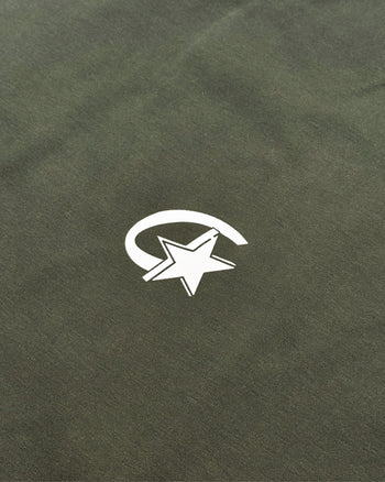 " MADE 𝗚𝘂𝗯𝗮𝗻 " 功能性星星 小Logo 星星長袖上衣