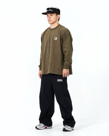 " MADE 𝗚𝘂𝗯𝗮𝗻 " 功能性星星 小Logo 星星長袖上衣