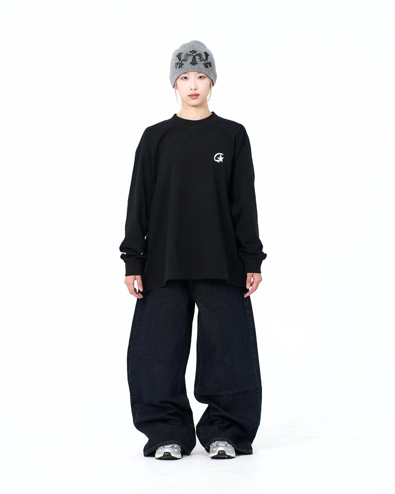 “MADE 𝗚𝘂𝗯𝗮𝗻 " 復古 闊腿 塗鴉 原牛 牛仔褲