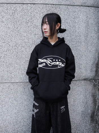 【GUBAN】塗鴉logo連帽絨毛長袖帽T