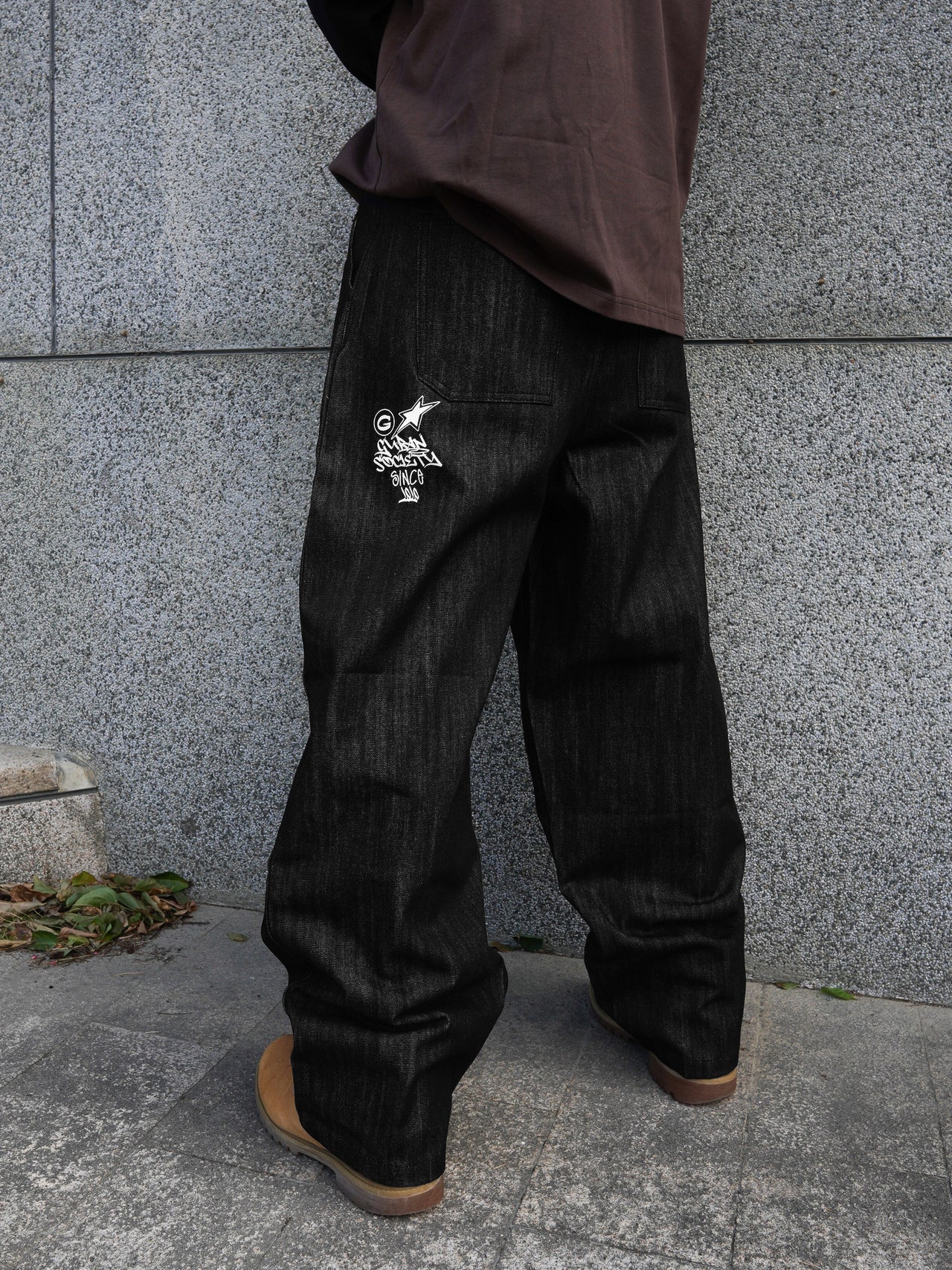 " MADE 𝗚𝘂𝗯𝗮𝗻 " 原牛塗鴉星星牛仔褲