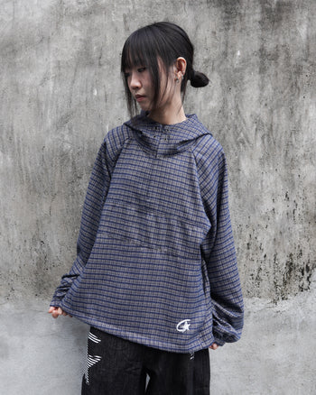 " MADE 𝗚𝘂𝗯𝗮𝗻 " 星星格紋拉鍊連帽衫