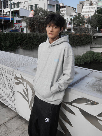 " MADE 𝗚𝘂𝗯𝗮𝗻 " 星星人重磅絨毛寬鬆長袖帽T