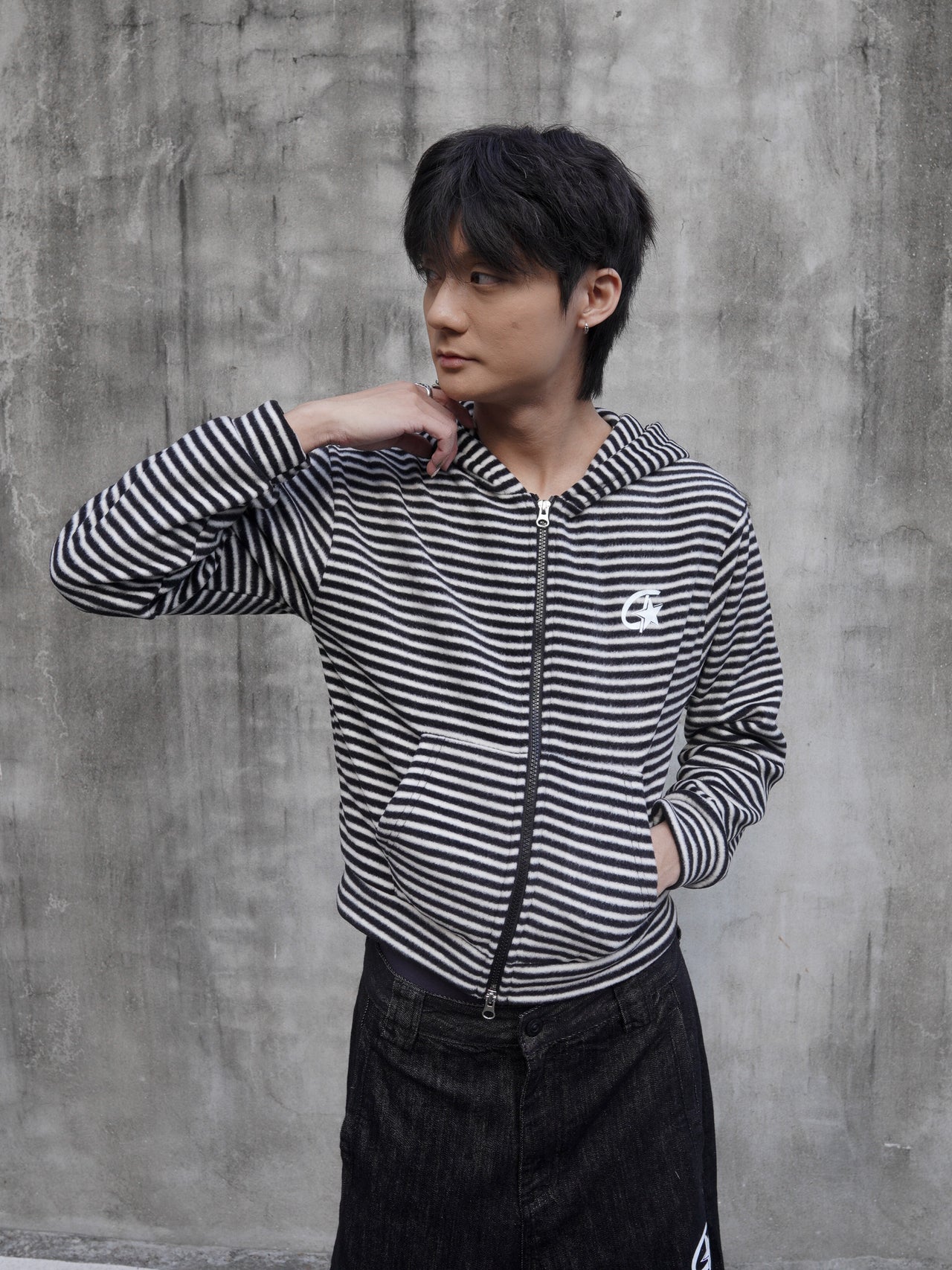 " MADE 𝗚𝘂𝗯𝗮𝗻 " 星星條紋連帽外套