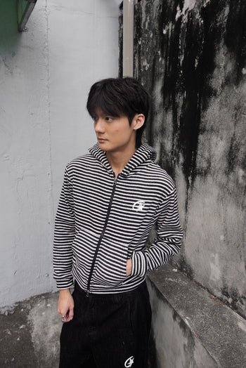 " MADE 𝗚𝘂𝗯𝗮𝗻 " 星星條紋連帽外套