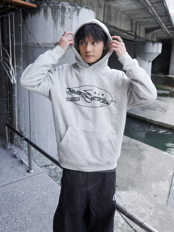 【GUBAN】塗鴉logo連帽絨毛長袖帽T