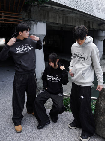 【GUBAN】塗鴉logo連帽絨毛長袖帽T