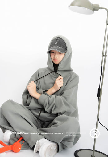 Apostle - 25AW "DARION" Ethos Raw-Edge Logo Hoodie