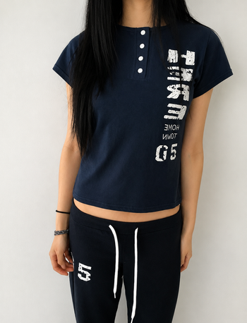 正韓亨利領修身短T-Shirt T-K1102