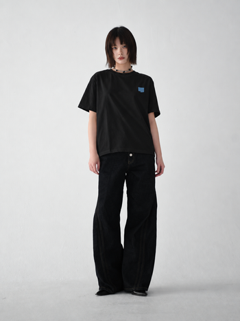 “MADE 𝗚𝘂𝗯𝗮𝗻 " 貓咪 CAT STAMP TEE GB-004