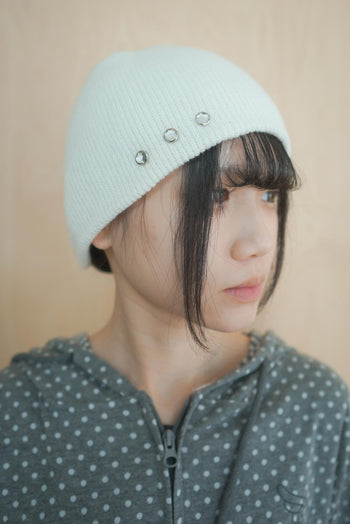 金屬圓扣毛帽