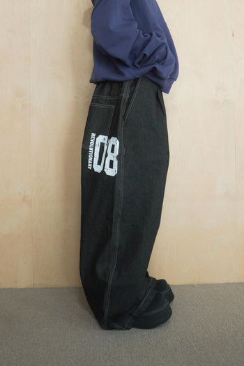 數字印花牛仔寬褲