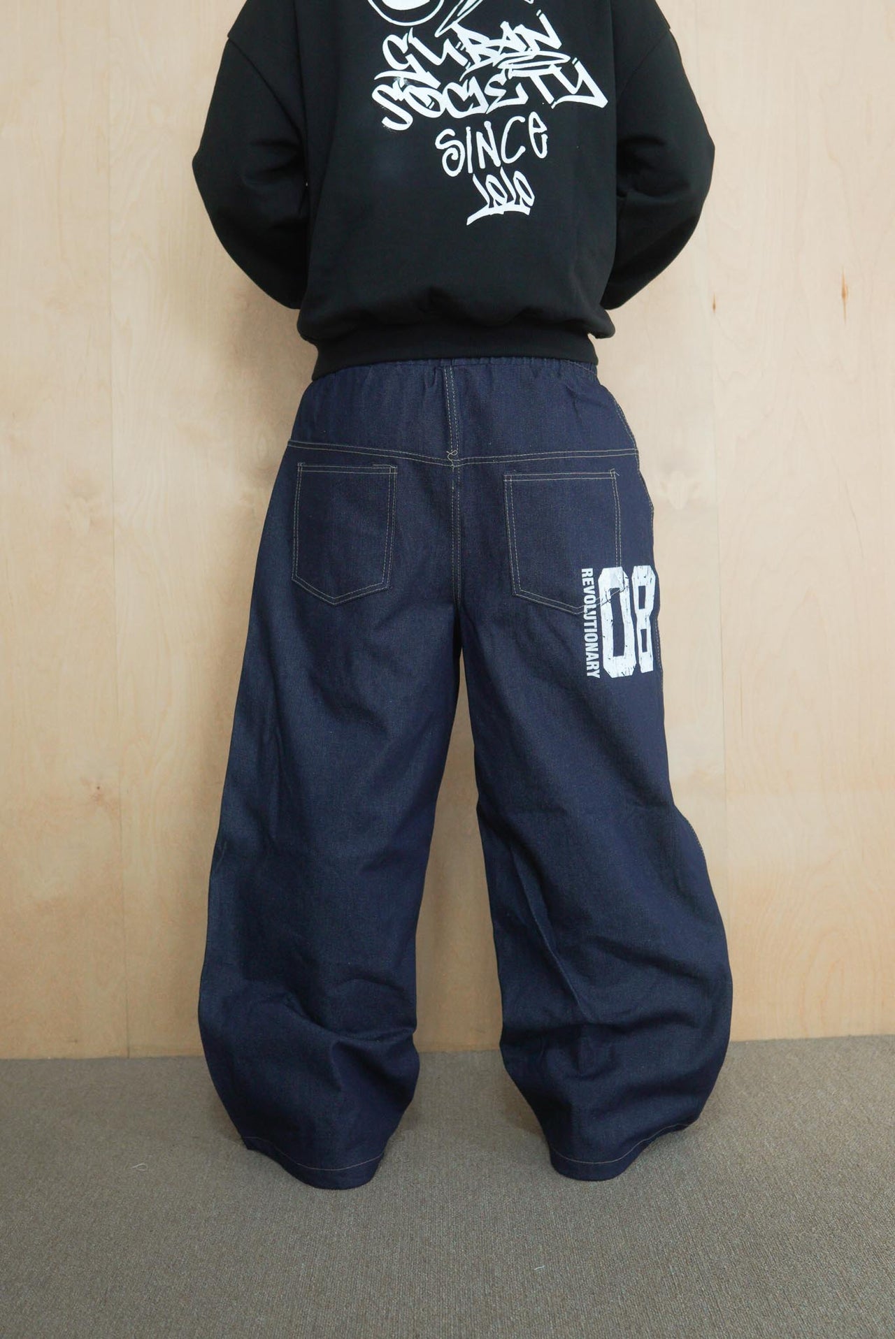 數字印花牛仔寬褲