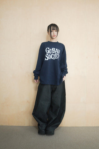 大LOGO休閒素色長袖上衣