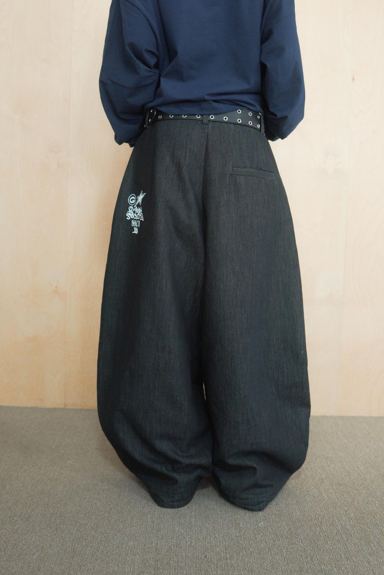 原牛寬鬆氣球牛仔褲