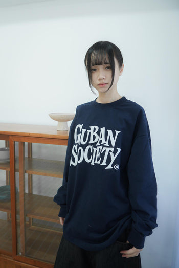 大LOGO休閒素色長袖上衣