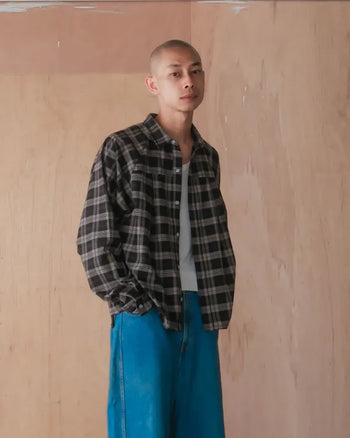 《NEVERLAND 》Double Pleats Shirt 胸前雙褶襯衫 T-N1076
