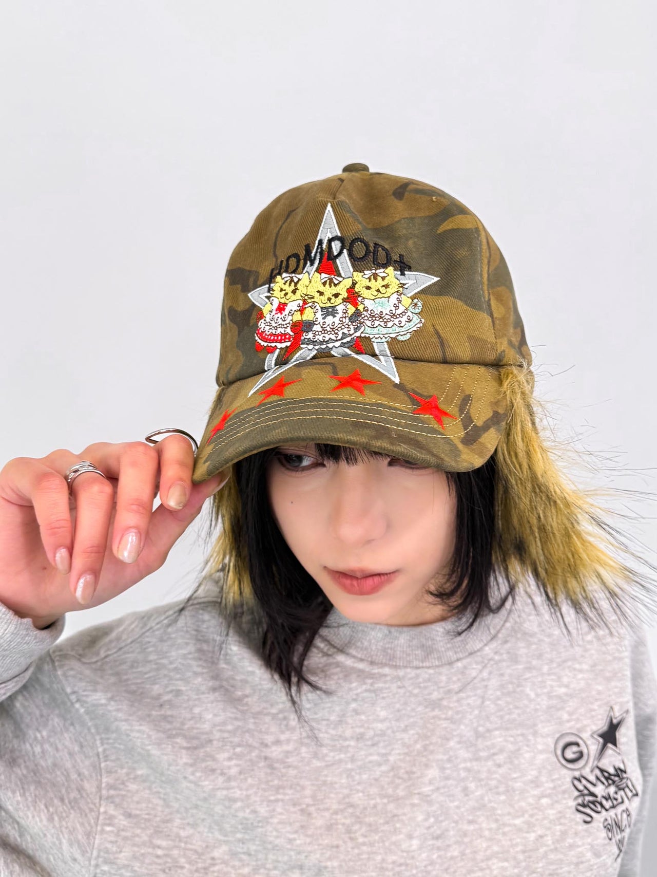 AC-C146 迷彩護耳加厚雷鋒鴨舌帽