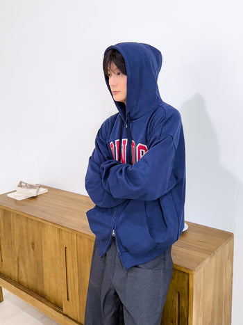 J-L86 寬鬆貼布繡倫敦連帽外套