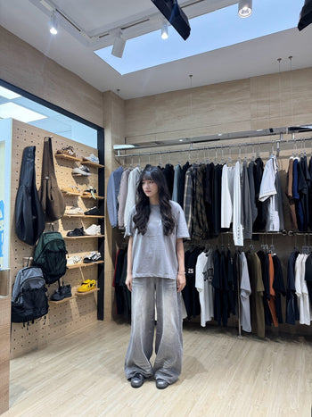 “MADE 𝗚𝘂𝗯𝗮𝗻 " CLEAN FIT BASIC TEE (灰色) GB-001
