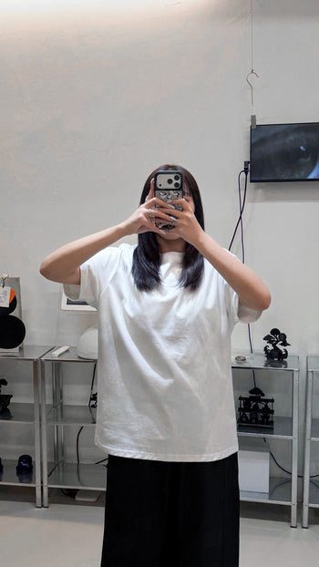 “MADE 𝗚𝘂𝗯𝗮𝗻 " CLEAN FIT BASIC TEE  (白色) GB-001