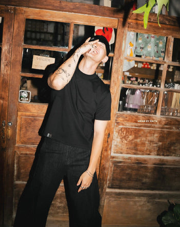 APOSTLE - 26SS SF-01 Embroidered Logo Slim Fit Boxy TEE