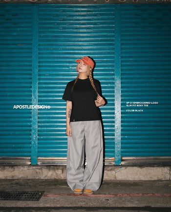 APOSTLE - 26SS SF-01 Embroidered Logo Slim Fit Boxy TEE