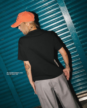 APOSTLE - 26SS SF-01 Embroidered Logo Slim Fit Boxy TEE