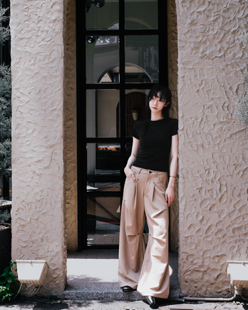 《NEVERLAND》2026.08 Rivet Suit Khaki Pants P-N179