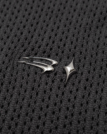 E’TREALOUEST - Hole Knit Double Zipper Sweater J-E101