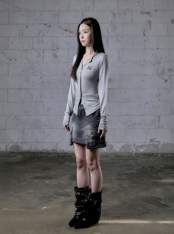 MUCENT - DELVE BACK LEATHER CARGO DENIM SKIRT 牛仔短裙 P-E162
