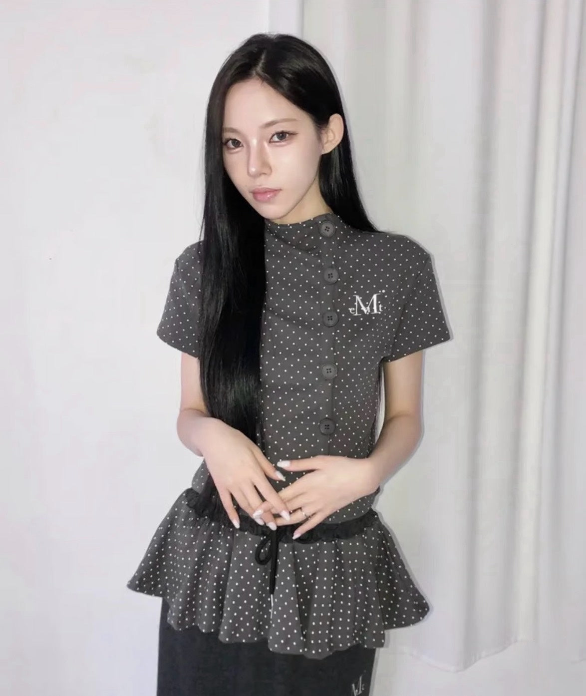 MUCENT - MINUIT BUTTON MINI DOT HALF CARDIGAN  [灰色] 點點高領上衣 T-E1014
